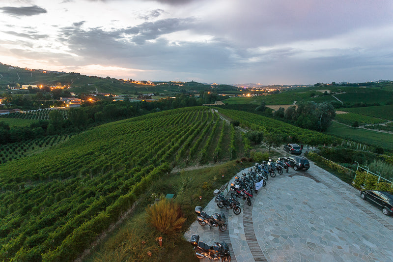 Cascina Pugnane - Barolo Soggiorno & Wine experience Piemonte Cascina Pugnane