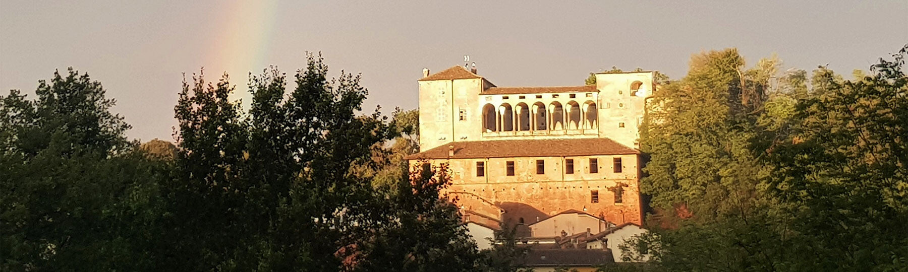 Castello di Tassarolo - Degustazione 5 vini "Il Completo" Piemonte Castello di Tassarolo