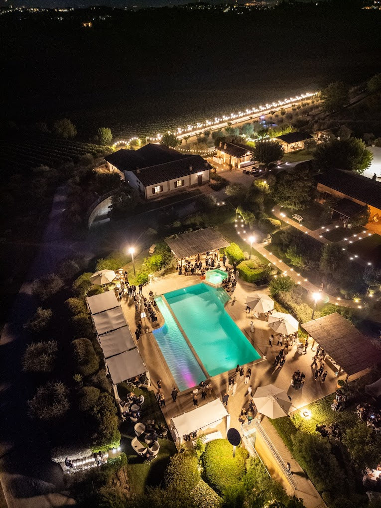 Tenuta dei Mori - Soggiorno 2 notti con Piscina Privata & Degustazione - "Olivo" Umbria Tenuta dei Mori