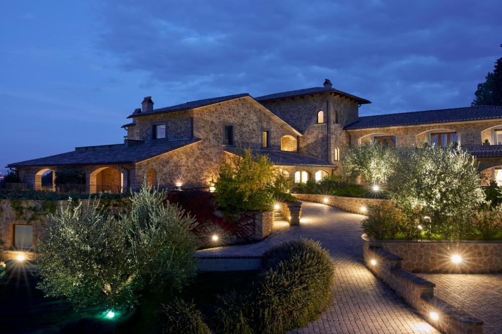 Altarocca Wine Resort - Truffle Experience Light Lunch Umbria Altarocca Wine Resort