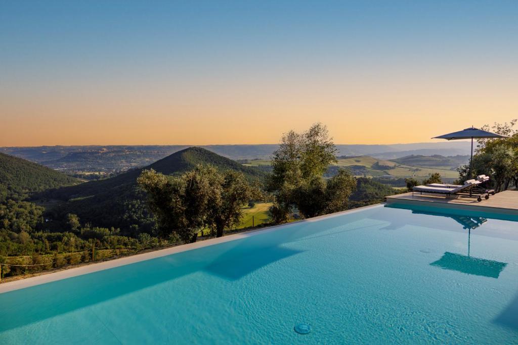 Antichi Casali di Charme - Suite con idromassagio & Degustazione Umbria Antichi Casali di Charme