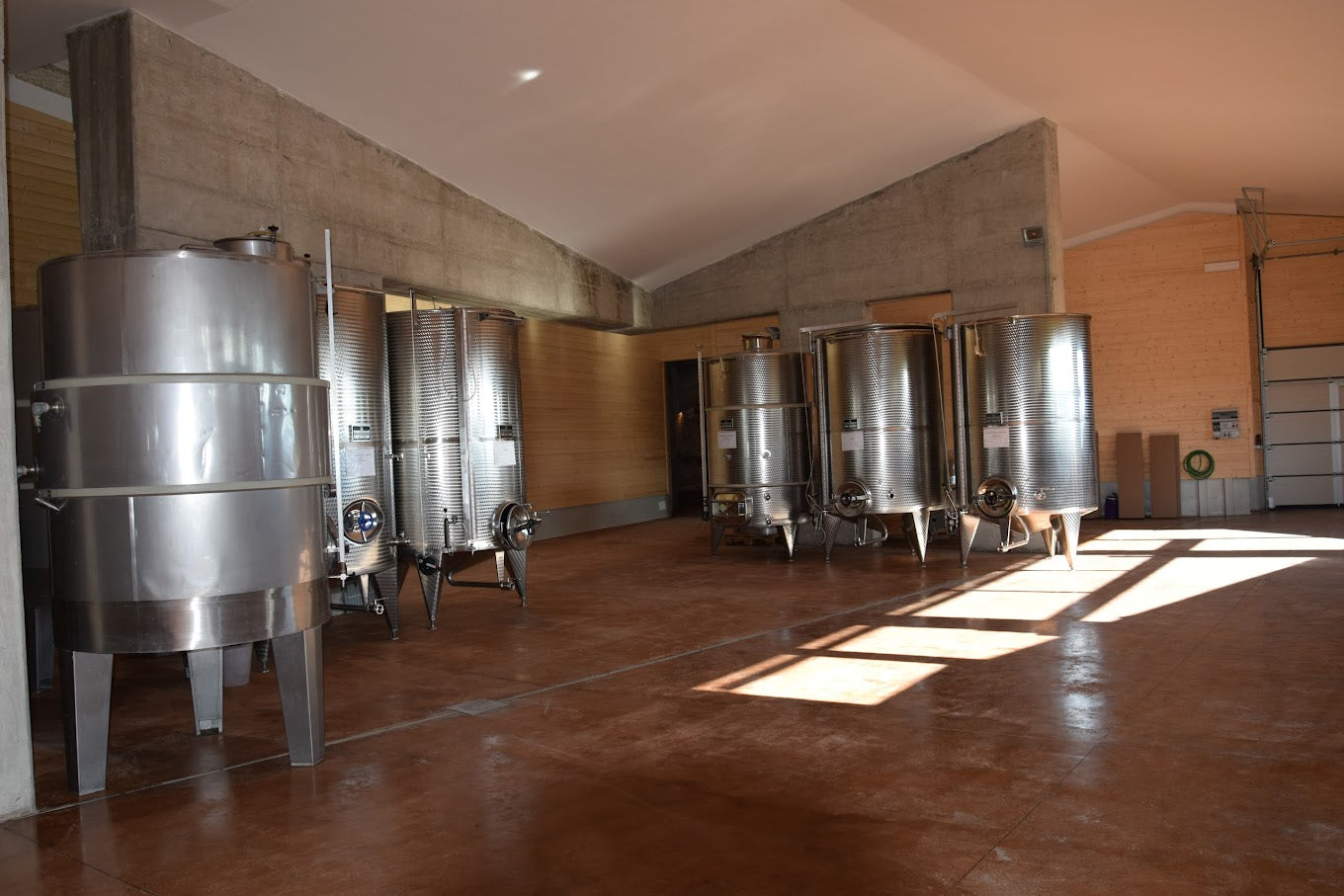 Elena Fucci - Discover Titolo World & Old Vintage Basilicata Elena Fucci