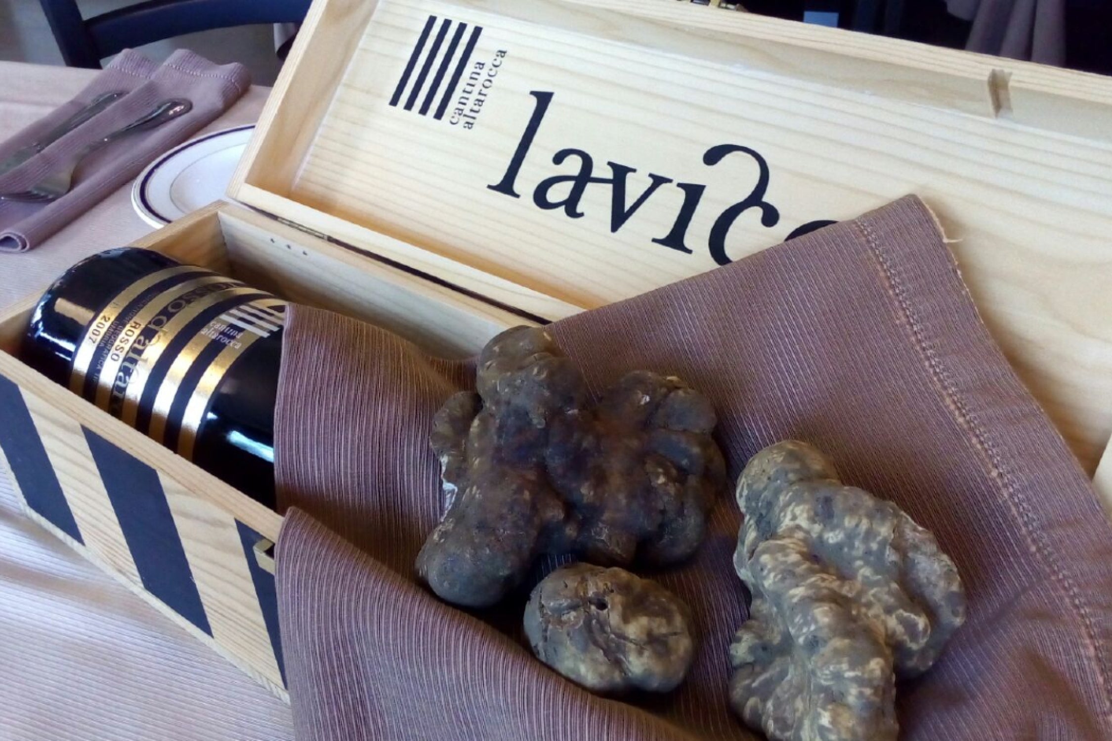 Altarocca Wine Resort - Truffle Experience Light Lunch Umbria Altarocca Wine Resort