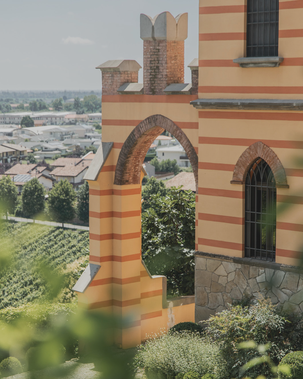 Castello Bonomi - Degustazione Cuvée1564 con Erbamat Lombardia Castello Bonomi